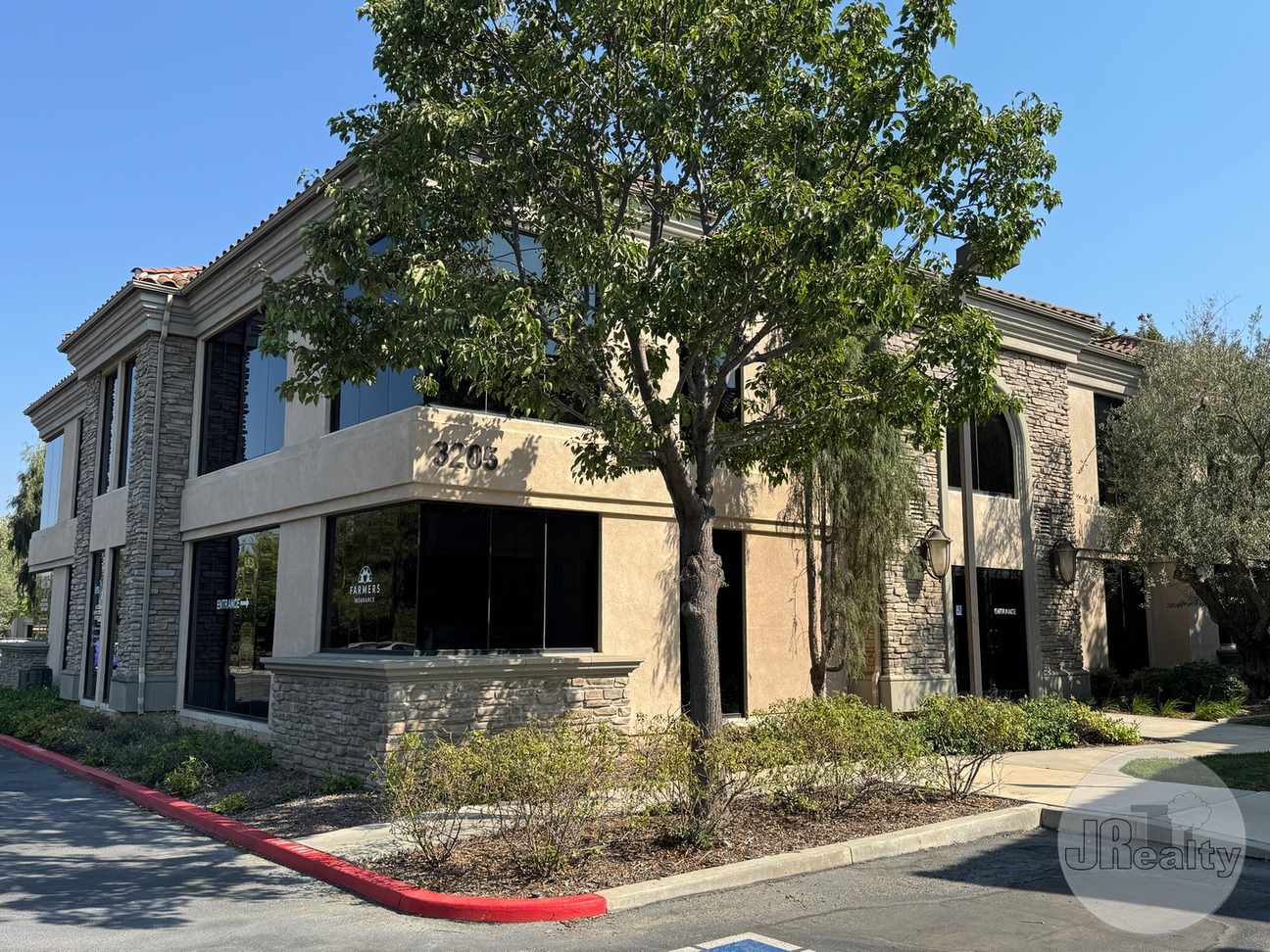 JRealty Commercial Property Management – Los Angeles Sample office building that JRealty manages in Los Angeles